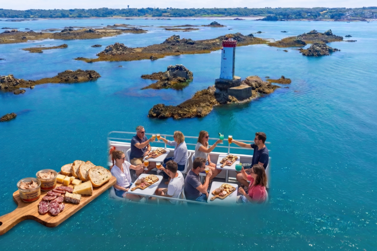 Prestation Tour de l'Île Premium à Thèmes, Compagnie Sur Mer Bréhat